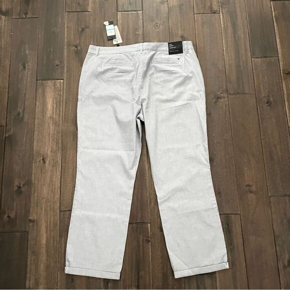 Tommy Hilfiger Heritage Chino BWT 16 NWT - Picture 7 of 7